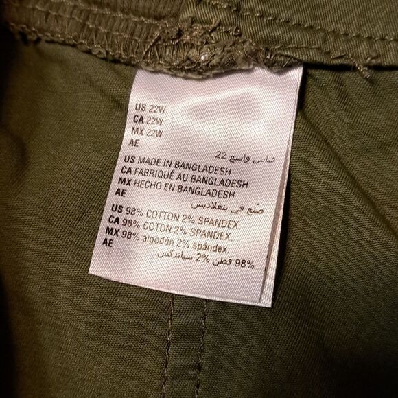 Karen Scott green shorts size 22W - Picture 5 of 5